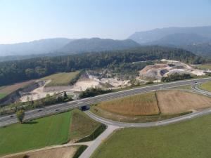 Gramozna jama v Naklem